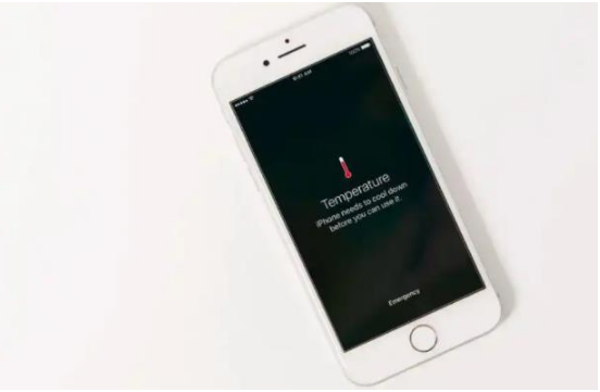 番阳镇苹果手机维修分享iPhone 手机发热如何快速降温 
